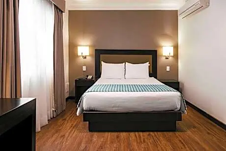 Hotel Costa del Sol Wyndham Piura