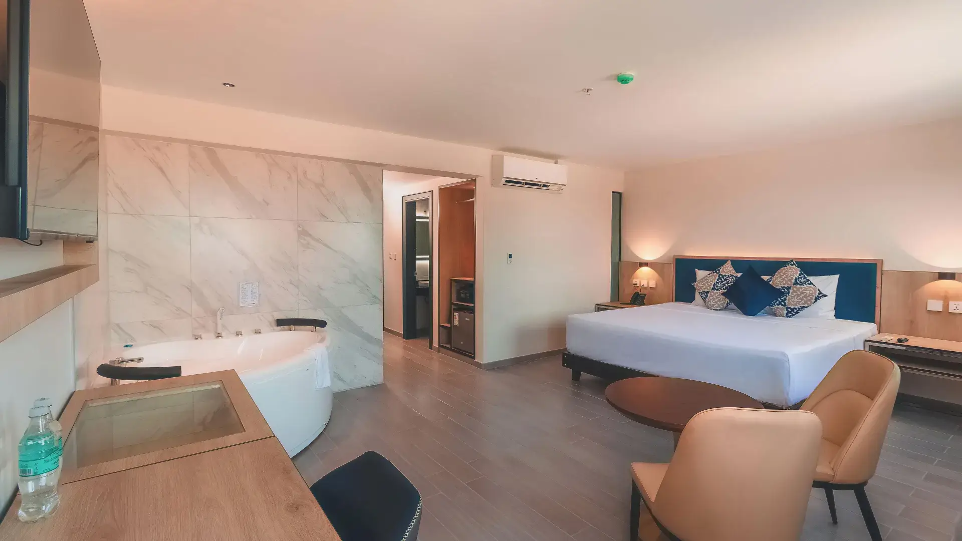 Lyz Business Hotel Piura
