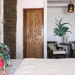 Hotel Puerto Antiguo Los Órganos