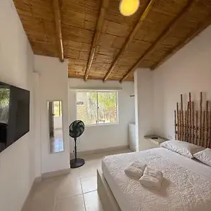 Hotel Puerto Antiguo Los Órganos