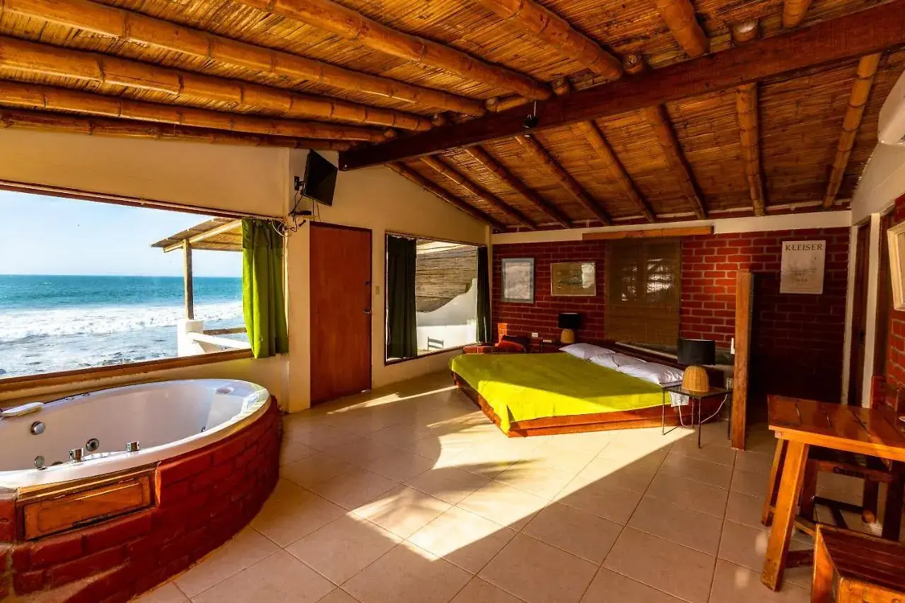 Punta Ballenas Mancora Lodge