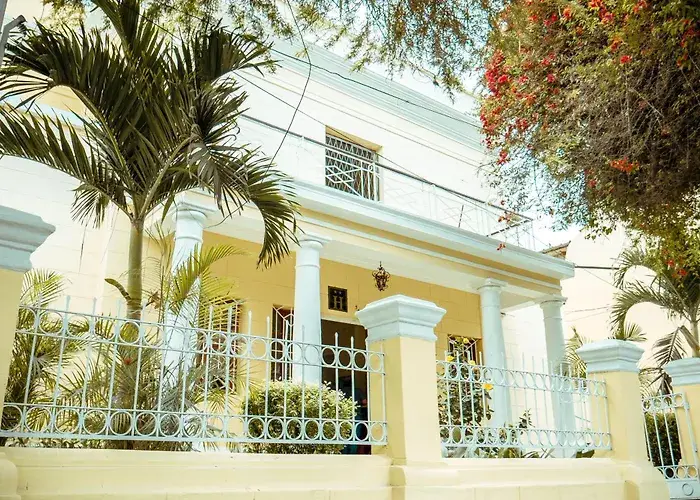 Hotel Las Palmeras Piura
